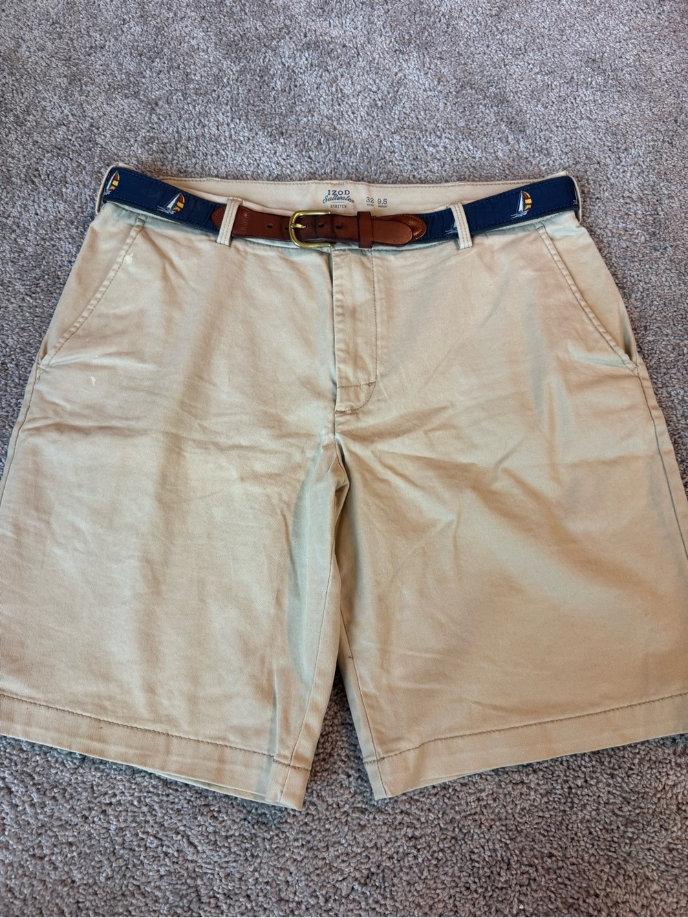 Izod Beige Flat-Front Men's Chino Shorts